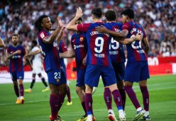 爱游戏-莱万多夫斯基连续三场比赛得分超过战术调整，C9不断突破！