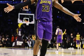 AYX-关于詹姆斯在湖人比赛中回归赛场，绝杀引发热议！的信息