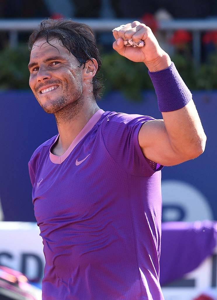  波尔图常规赛惊险巴塞罗那，纳达尔砍下14记关键球，全场沸腾